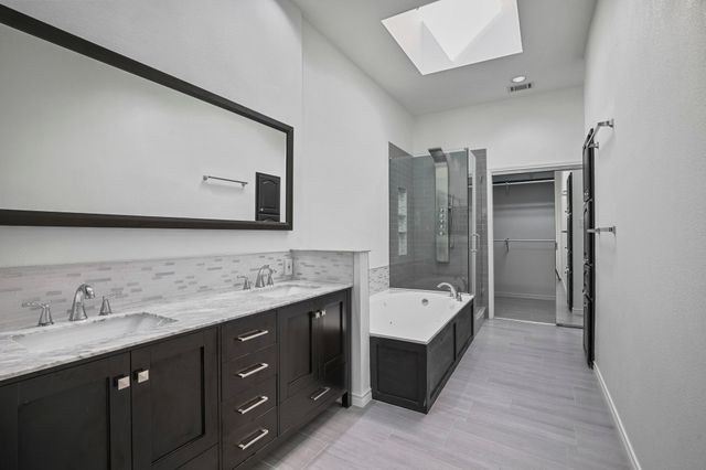 8704 Moss Hill Road, Irving, TX 75063