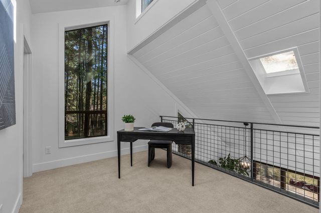 14455 Crossroads Loop, Sisters, OR 97759