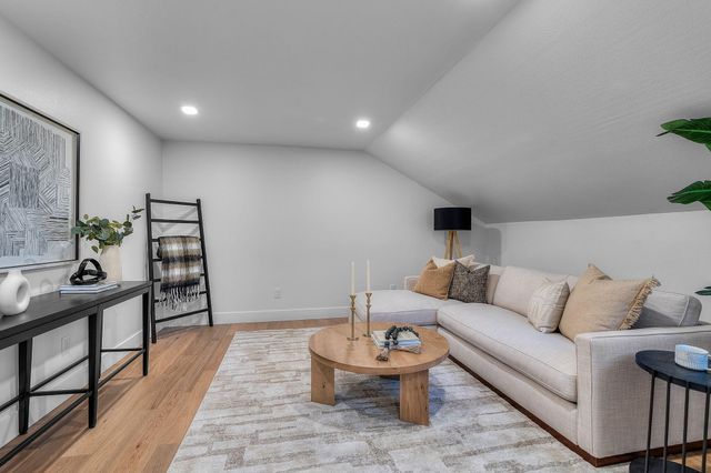 14455 Crossroads Loop, Sisters, OR 97759