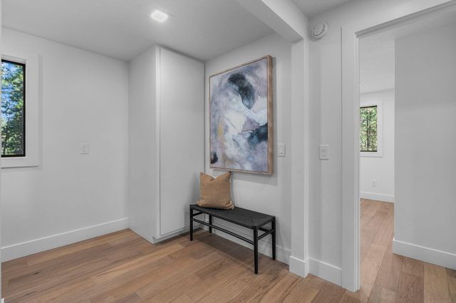 14455 Crossroads Loop, Sisters, OR 97759