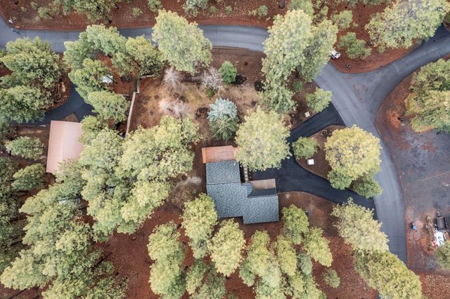 14455 Crossroads Loop, Sisters, OR 97759