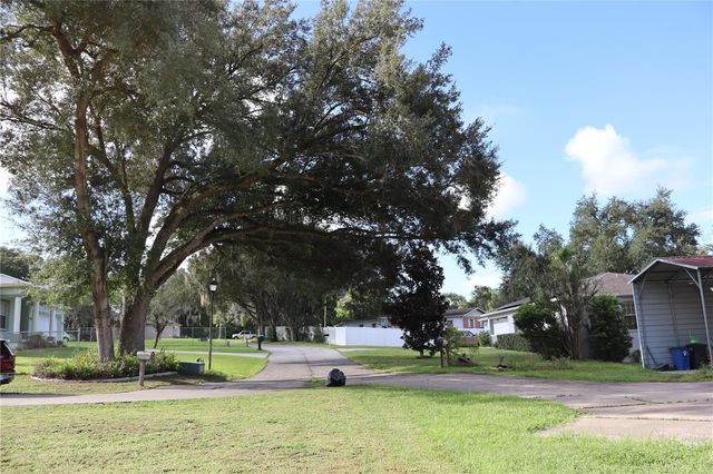 12306 JOAVAJIN ROAD, Dade City, FL 33525