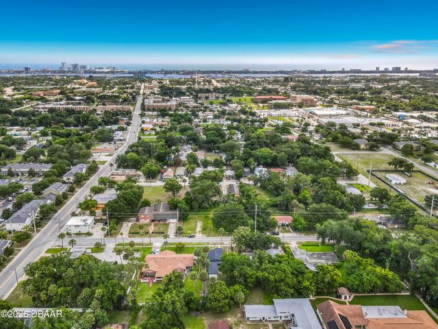 234 N Adams Street, Daytona Beach, FL 32114