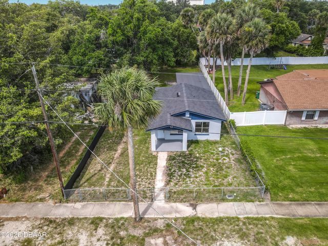 234 N Adams Street, Daytona Beach, FL 32114
