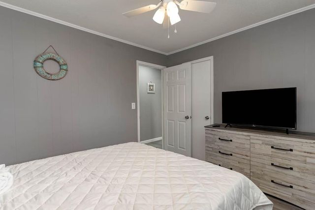 508 S 33rd Avenue, North Myrtle Beach, SC 29582