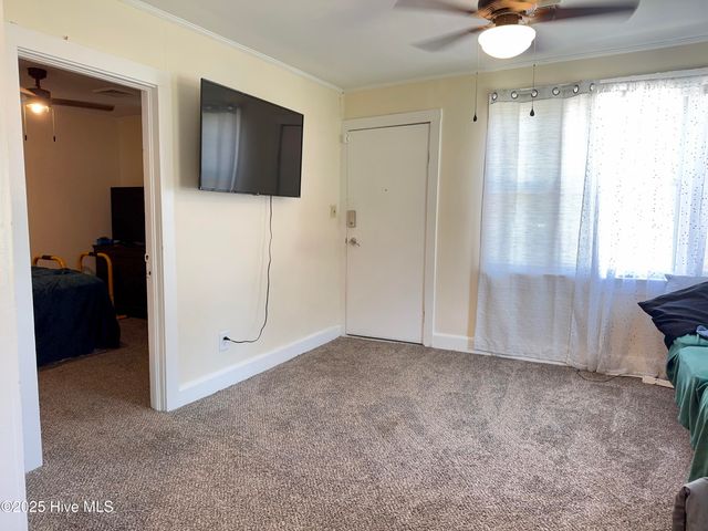 616 Cardwell Street, Elizabeth City, NC 27909