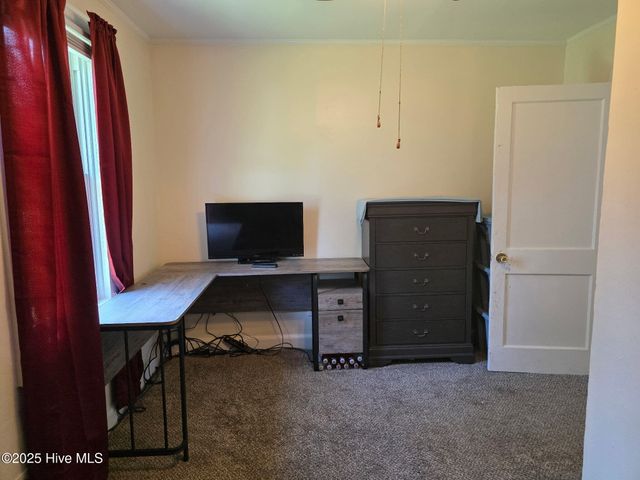 616 Cardwell Street, Elizabeth City, NC 27909