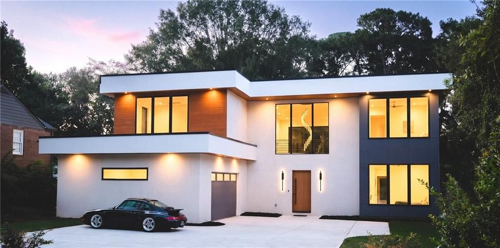 Image 1 of property listing at 3195 Lavista Road, Decatur, GA 30033