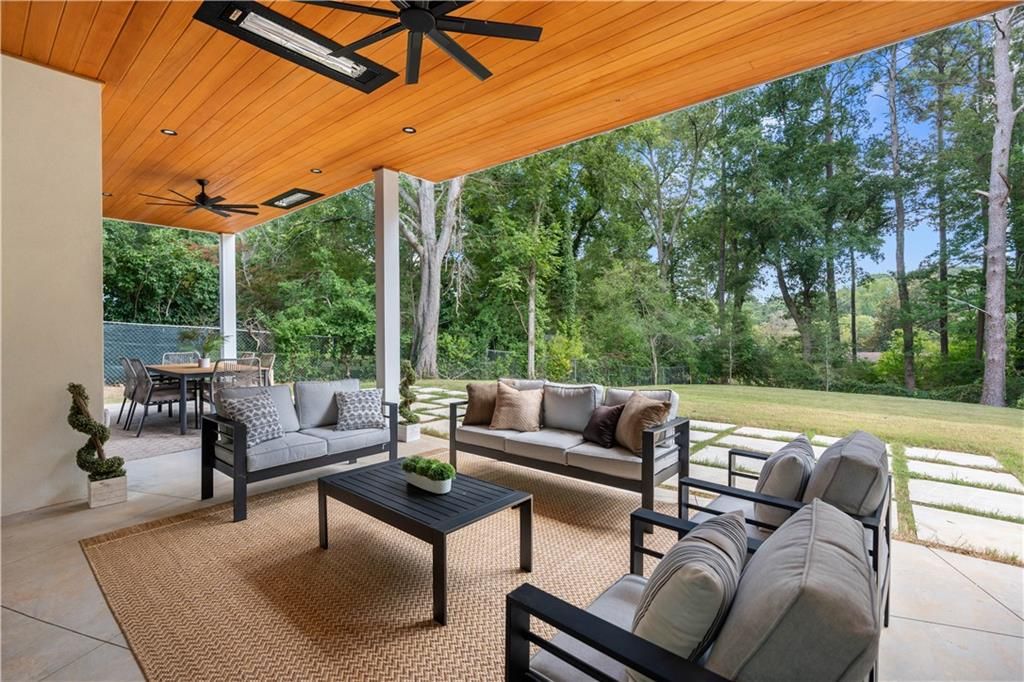 Image 19 of property listing at 3195 Lavista Road, Decatur, GA 30033