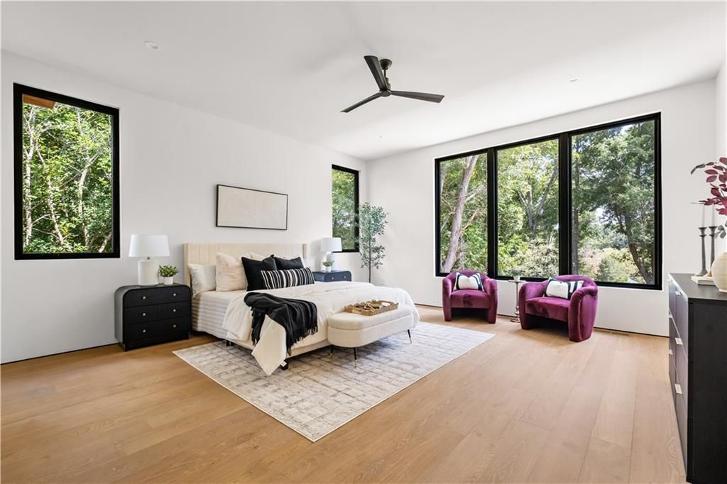Image 26 of property listing at 3195 Lavista Road, Decatur, GA 30033