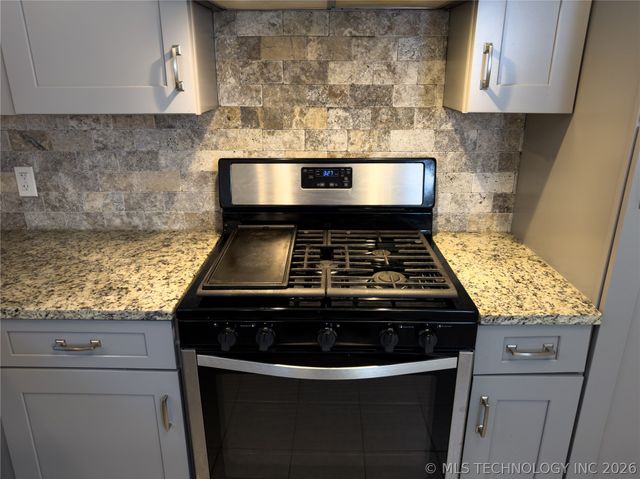 23712 E 104th Street S, Broken Arrow, OK 74014