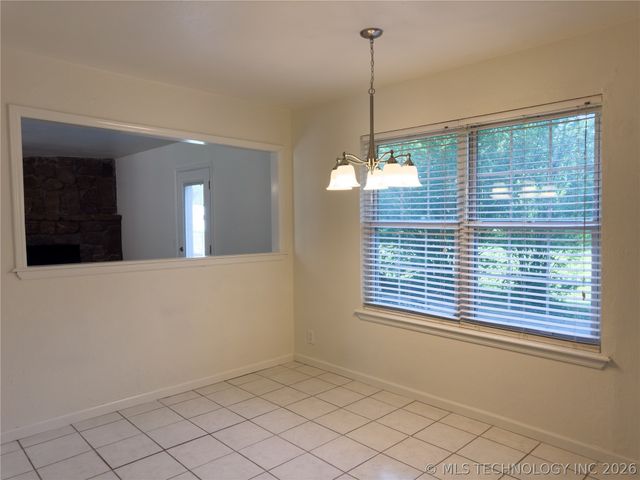 23712 E 104th Street S, Broken Arrow, OK 74014