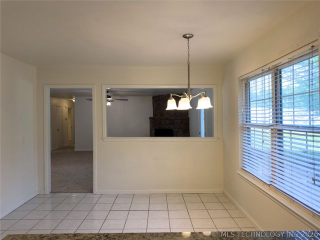 23712 E 104th Street S, Broken Arrow, OK 74014