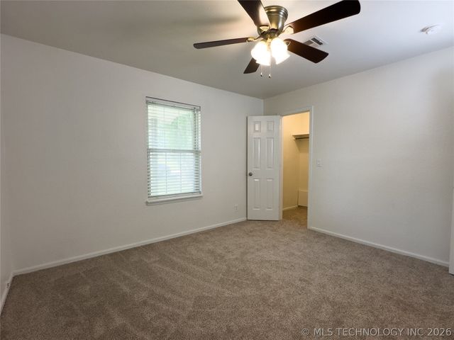 23712 E 104th Street S, Broken Arrow, OK 74014