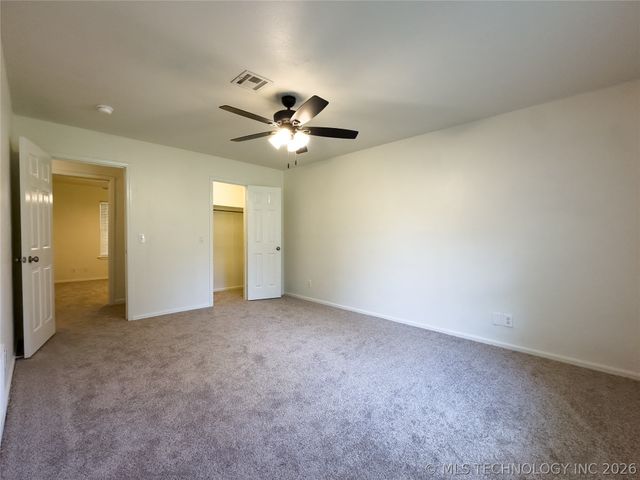 23712 E 104th Street S, Broken Arrow, OK 74014