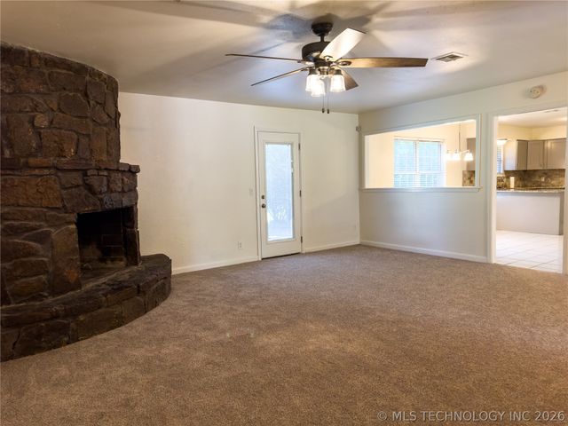 23712 E 104th Street S, Broken Arrow, OK 74014