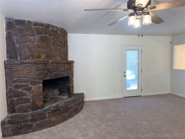 23712 E 104th Street S, Broken Arrow, OK 74014