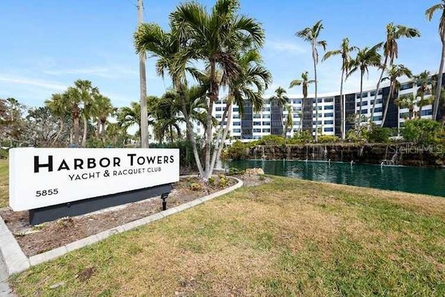 5855 MIDNIGHT PASS ROAD 108, Sarasota, FL 34242