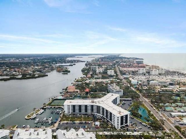 5855 MIDNIGHT PASS ROAD 108, Sarasota, FL 34242