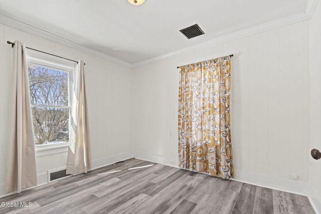 12 Elman Street, Broadalbin, NY 12025