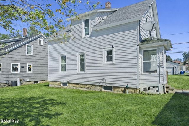 12 Elman Street, Broadalbin, NY 12025