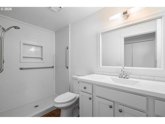 7400 Sw 172ND Ave, Beaverton, OR 97007