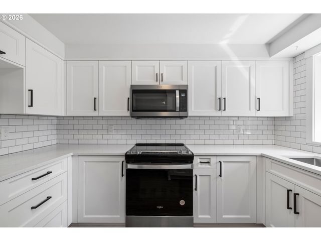 7400 Sw 172ND Ave, Beaverton, OR 97007