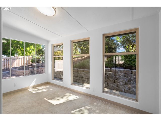7400 Sw 172ND Ave, Beaverton, OR 97007