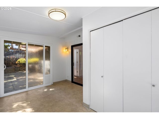 7400 Sw 172ND Ave, Beaverton, OR 97007