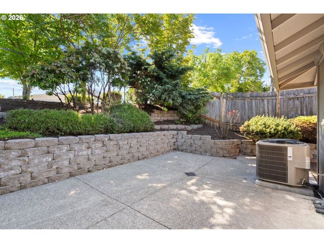 7400 Sw 172ND Ave, Beaverton, OR 97007