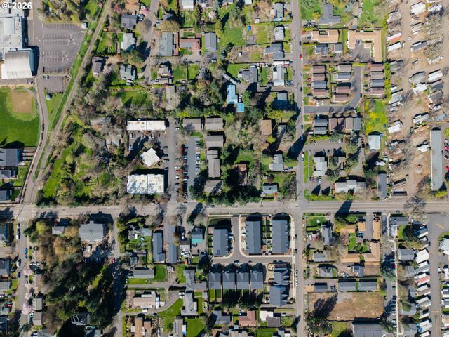 0 Courtney, Milwaukie, OR 97222