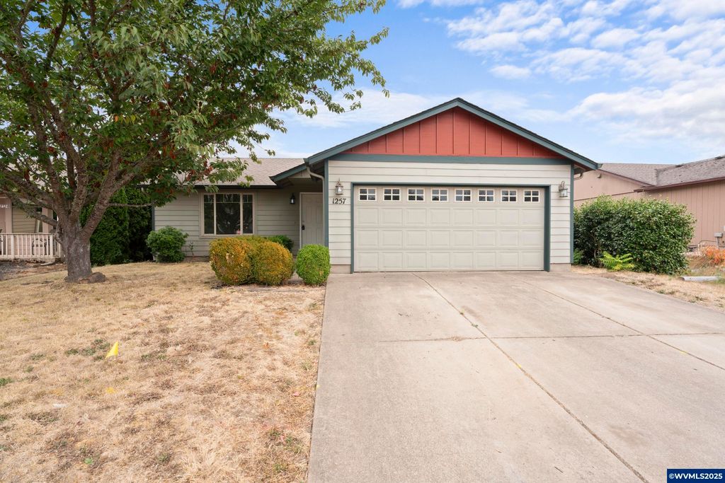 1257 Linden Ct, Sweet Home, OR 97386
