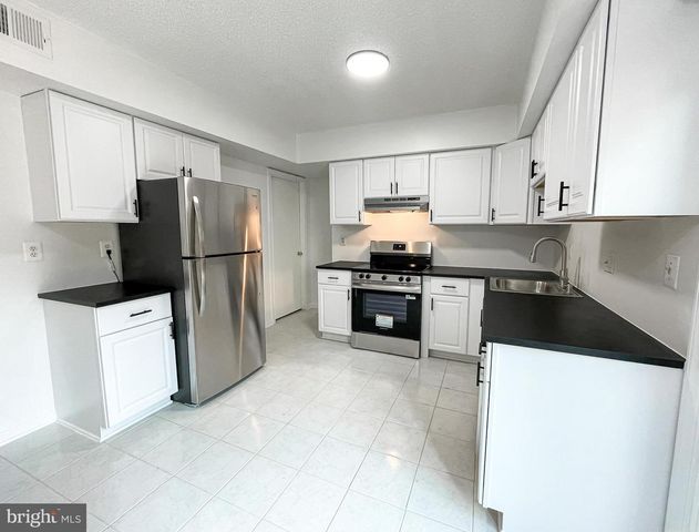 7615 NORTH ARBORY WAY #121, Laurel, MD 20707