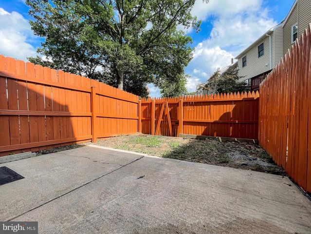 7615 NORTH ARBORY WAY #121, Laurel, MD 20707