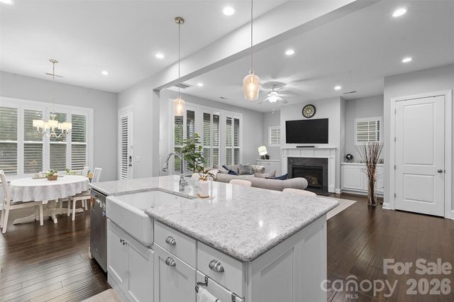 5401 Meadowcroft Way, Fort Mill, SC 29708