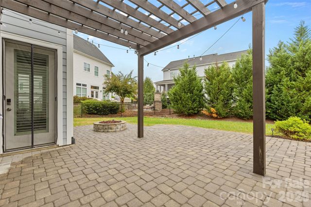 5401 Meadowcroft Way, Fort Mill, SC 29708