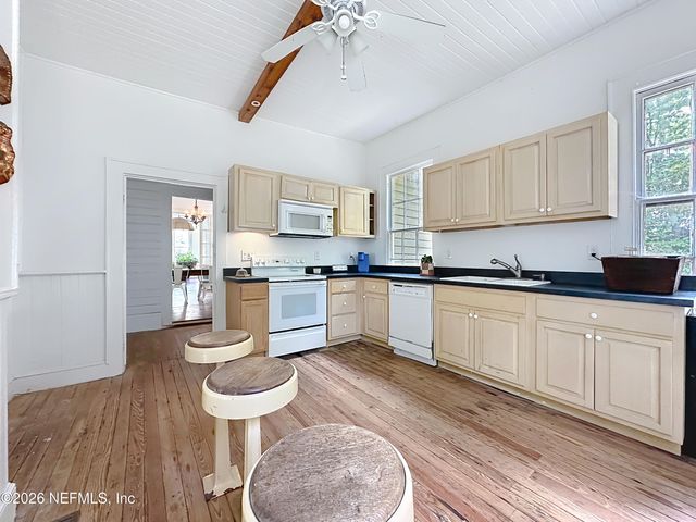 314 MADISON Street, Palatka, FL 32177