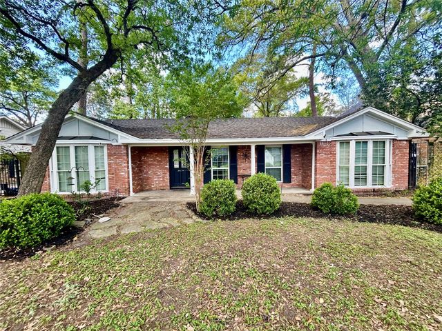 823 Wycliffe Drive, Houston, TX 77079