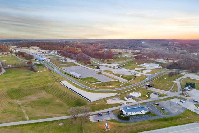 2533 Lakeshore DRIVE, Sheboygan, WI 53081