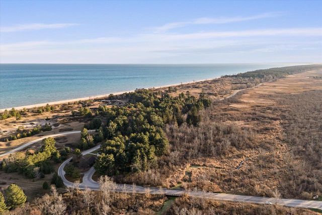 2533 Lakeshore DRIVE, Sheboygan, WI 53081