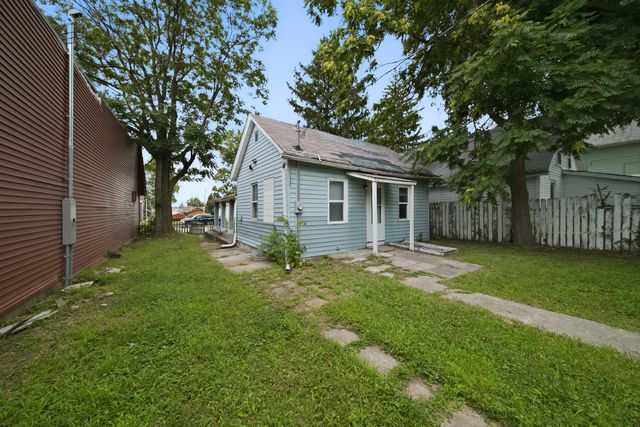 2708 7th Avenue, Rock Island, IL 61201