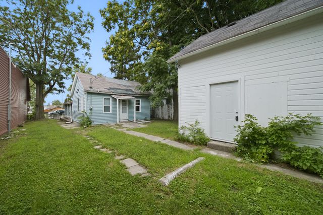 2708 7th Avenue, Rock Island, IL 61201