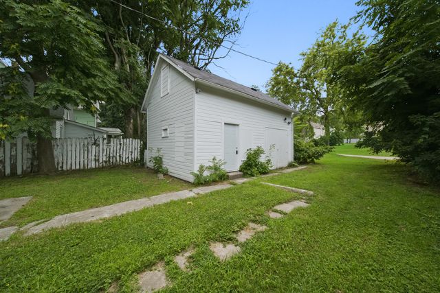 2708 7th Avenue, Rock Island, IL 61201
