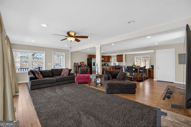 424 Henry Higgins Road, Jackson, GA 30233