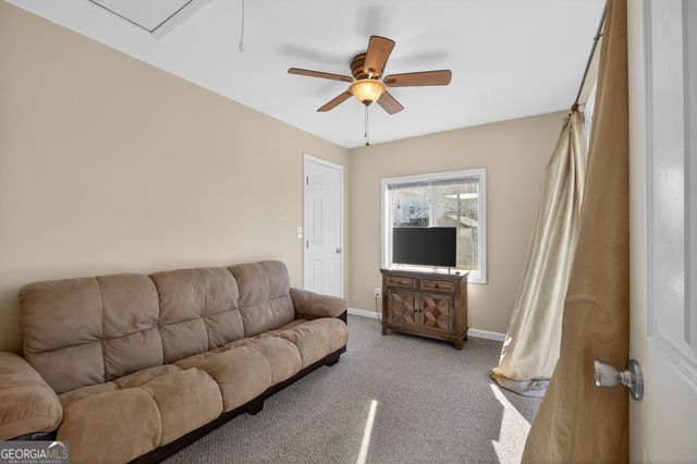 424 Henry Higgins Road, Jackson, GA 30233