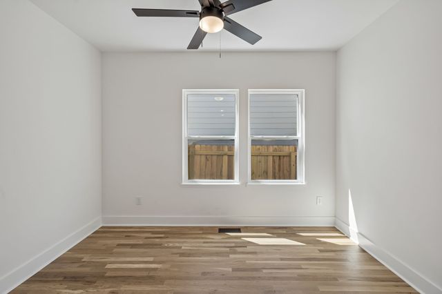 3826 Saunders Ave, Nashville, TN 37216