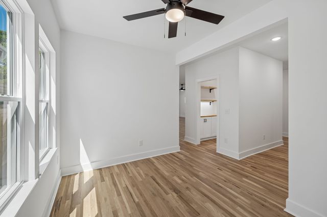 3826 Saunders Ave, Nashville, TN 37216