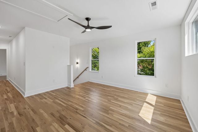 3826 Saunders Ave, Nashville, TN 37216