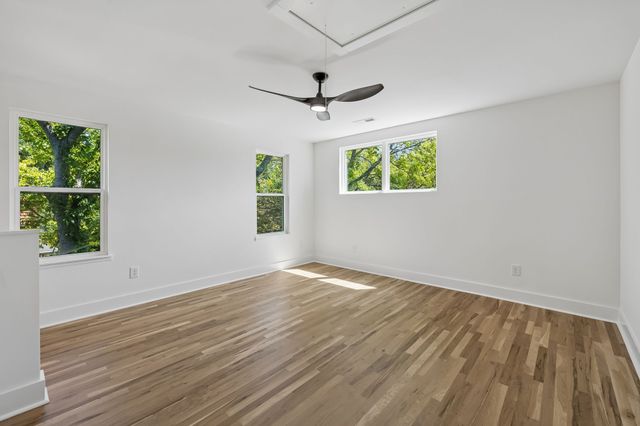 3826 Saunders Ave, Nashville, TN 37216