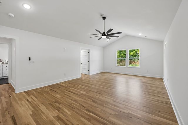 3826 Saunders Ave, Nashville, TN 37216